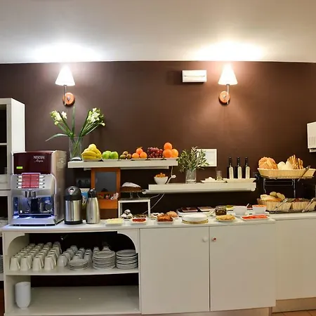 Dos Olivos 베날마데나코스타